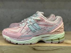 کفش اسپرت زنانه نیوبالانس 1906U | New Balance 1906U