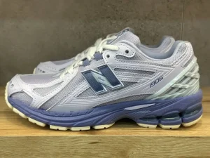 کفش اسپرت زنانه نیوبالانس 1906R | New Balance 1906R