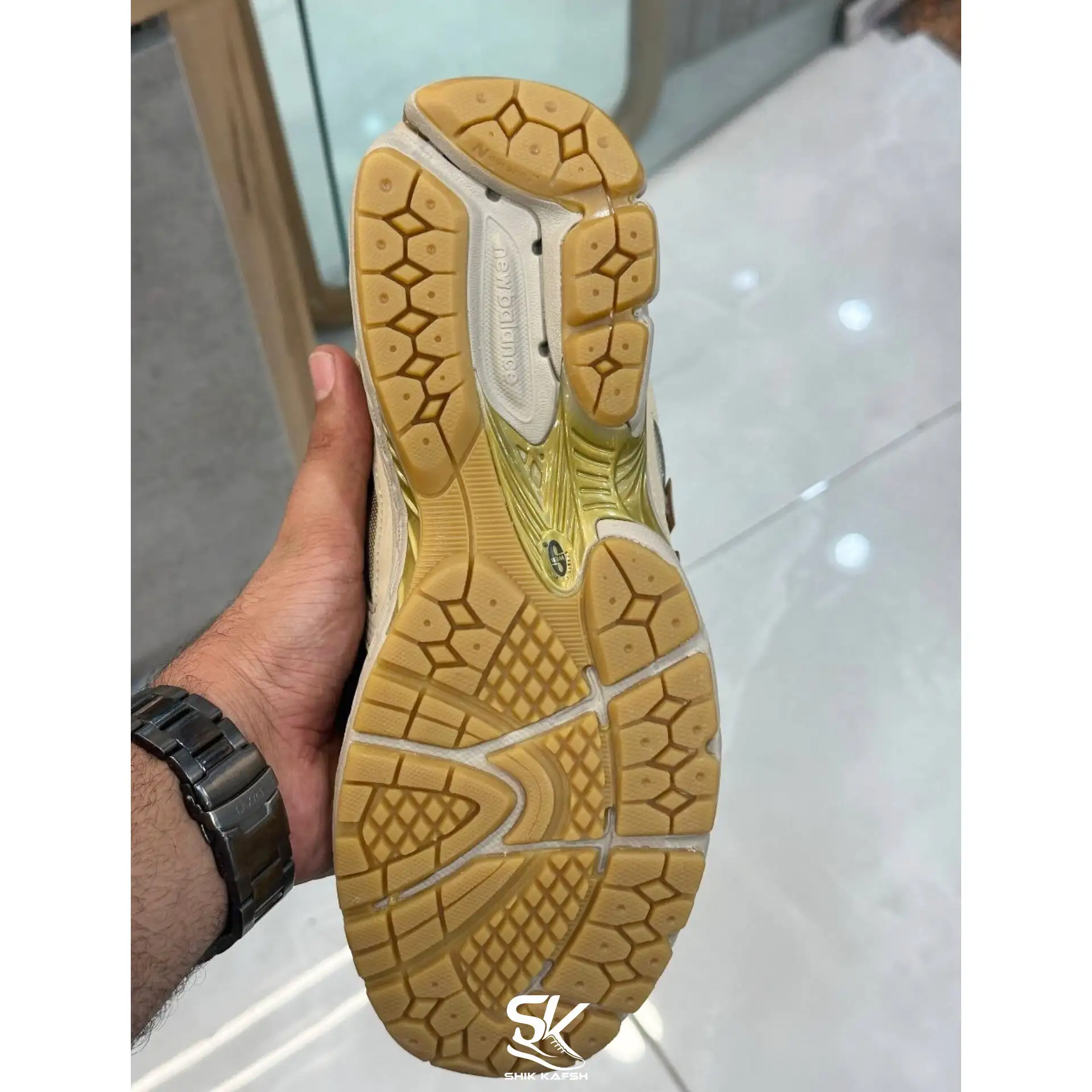 کتونی New Balance 1906R مردانه و زنانه