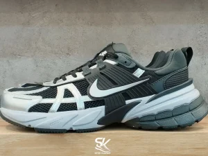 کتونی اسپرت نایک وی 2 کی مردانه و زنانه | Nike V2K Run